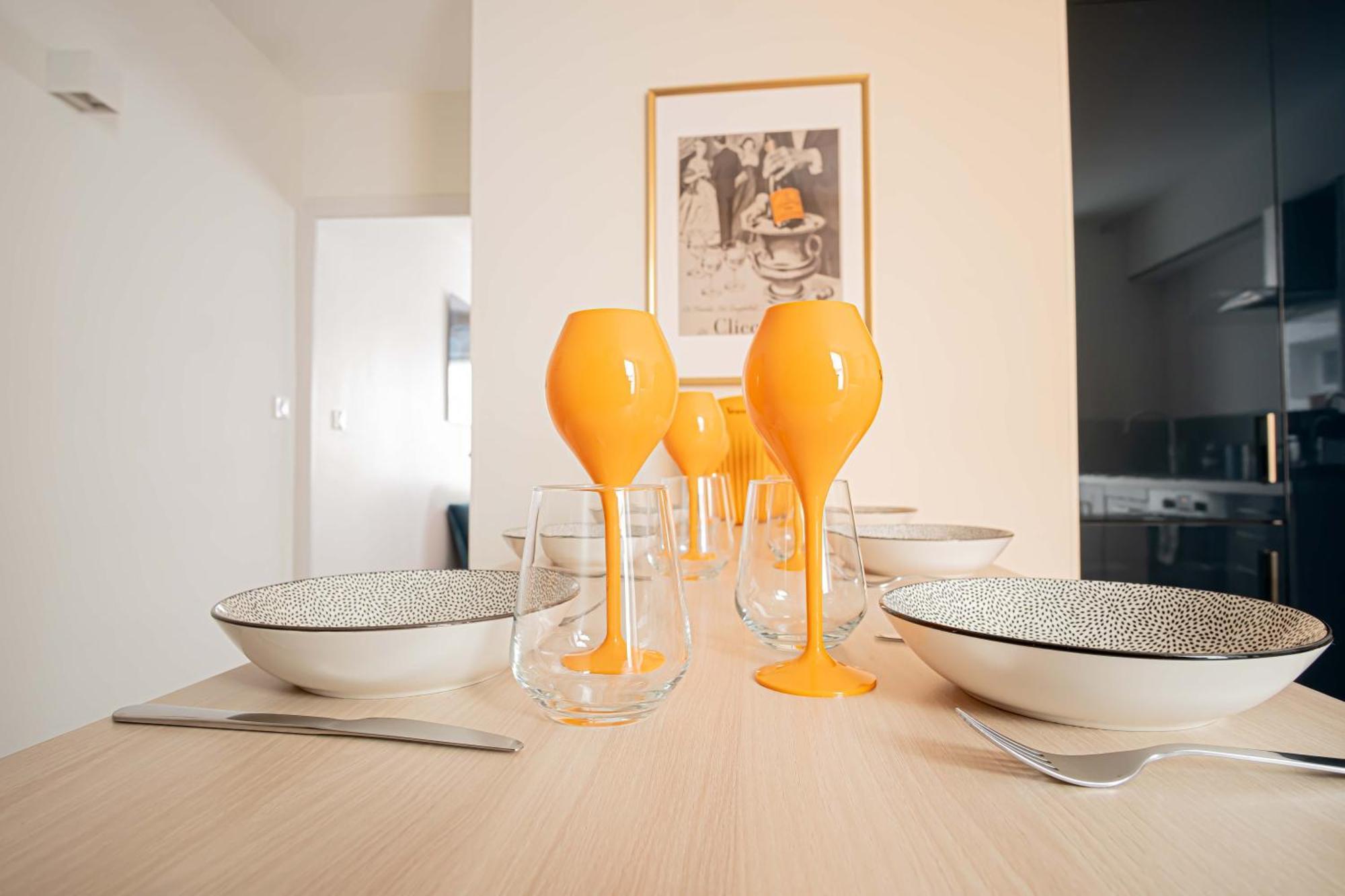 Triplex Cathedrale Parking Gratuit Apartment Reims Luaran gambar