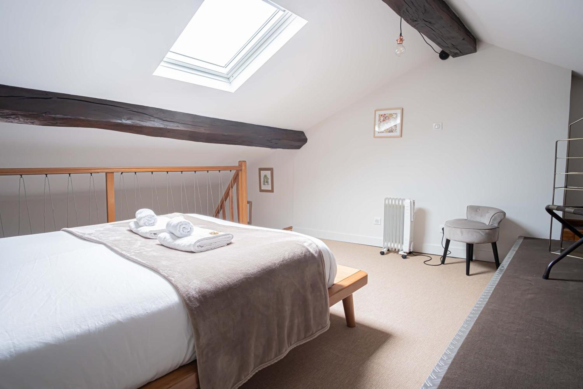 Triplex Cathedrale Parking Gratuit Apartment Reims Luaran gambar
