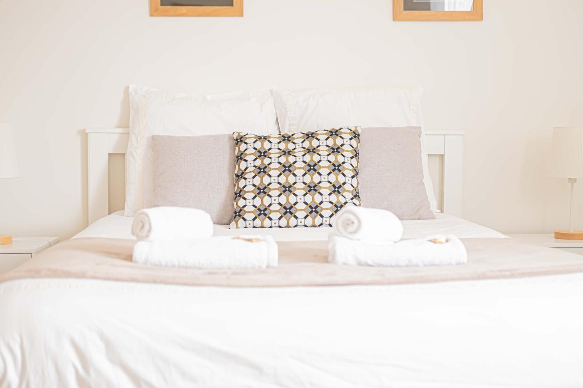 Triplex Cathedrale Parking Gratuit Apartment Reims Luaran gambar